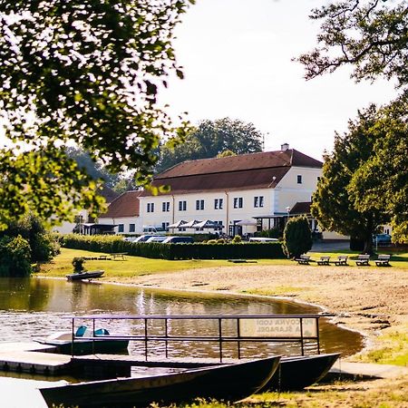 Hotel Lesák rekreační středisko Chlum u Trebone Exterior foto